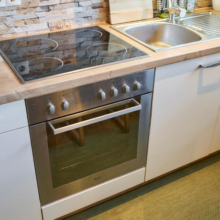 Haus Eberl - Apartments - Four-Bedroom Apartment - 48