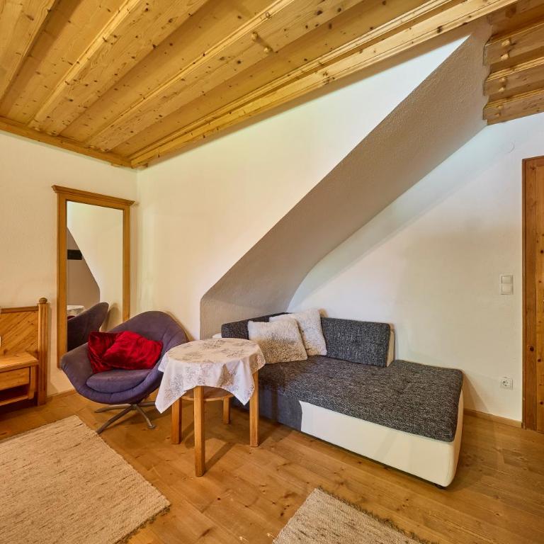 Haus Eberl - Apartments - Four-Bedroom Apartment - 22