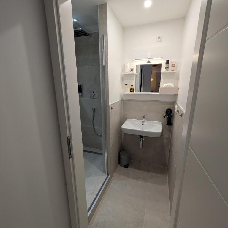Prime Old Town Location with 3 Bedrooms for 1-7 Guests - Apartamento de 3 dormitorios - 37