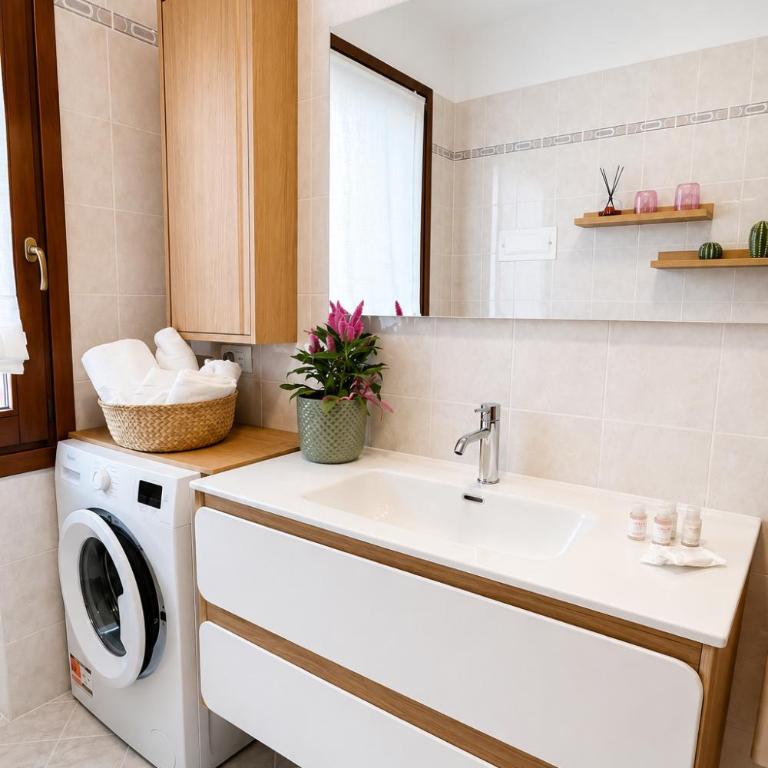 Enzo's Venice Home - Art, Relax & Parking - Appartamento con 1 Camera da Letto - 13