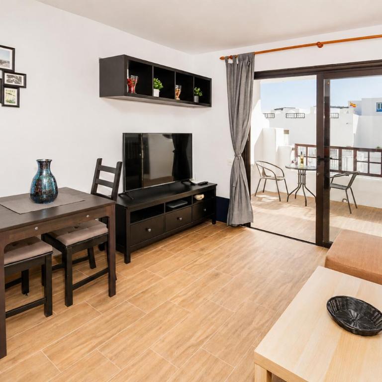 Apartamento Golden Teguise en Lanzarote, planta baja frente a la piscina y playa cercana - Apartamento de 1 dormitorio - 4