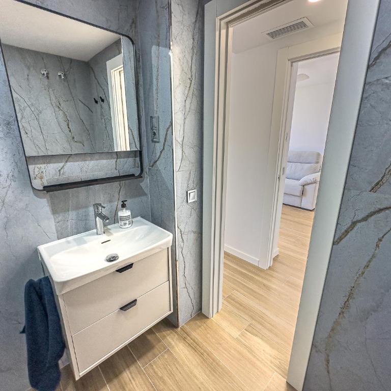 Erisa Beach Carihuela - Apartment mit 2 Schlafzimmern - 28