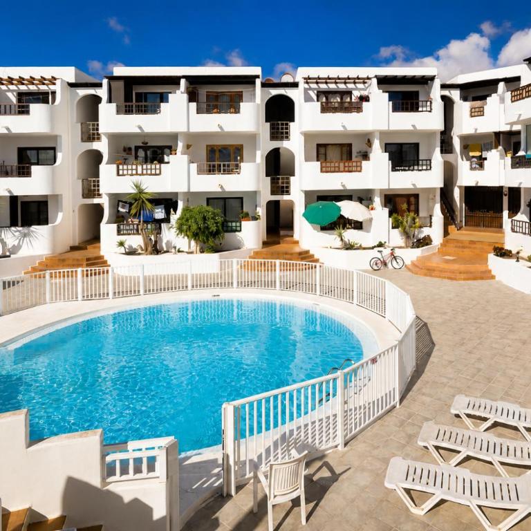 Apartamento Golden Teguise en Lanzarote, con piscina, vistas al mar y playa cercana - Apartamento de 1 dormitorio - 20