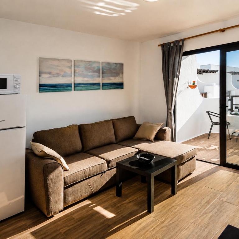 Apartamento Golden Teguise en Lanzarote, con piscina, vistas al mar y playa cercana - Apartamento de 1 dormitorio - 11