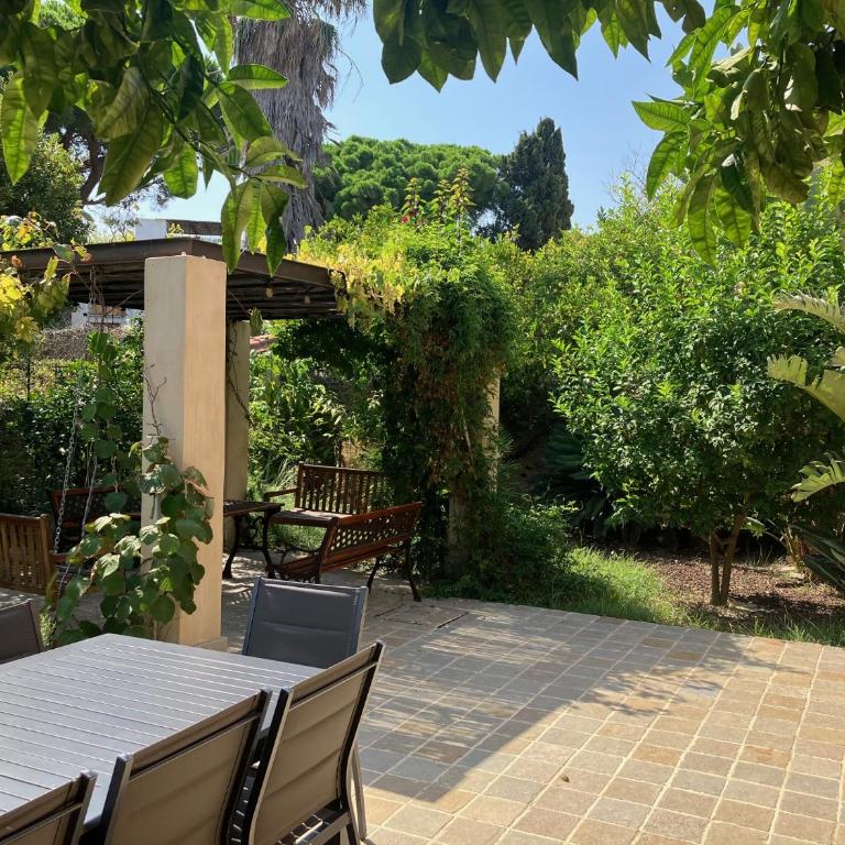Villa de charme à 1 minute de la plage à pied - Villa - 3