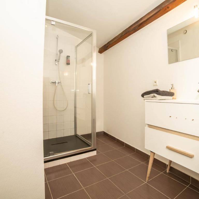 La Fontaine - Spacieux T2, hypercentre de Dax - Appartamento con 1 Camera da Letto - 19