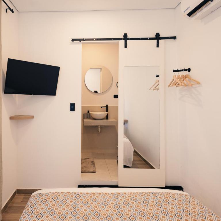 Casa Bossa Cartagena - Private Rooms & Mini Lofts - Habitación Doble Económica - 6