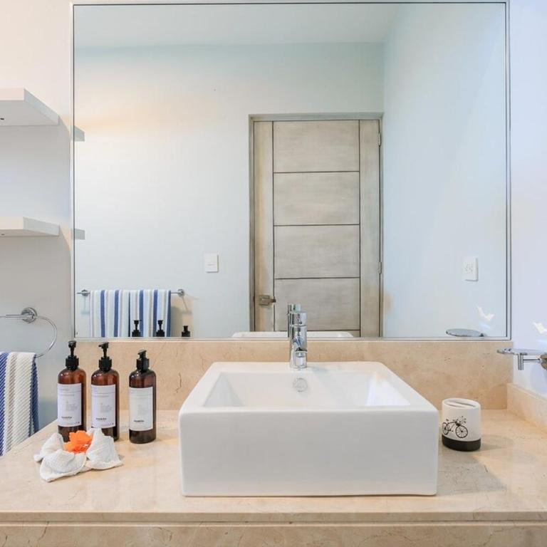 New Apt in Residential Area with Amenities & 24hr Security - Apartment - 25