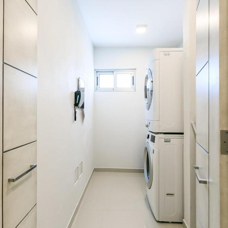 New Apt in Residential Area with Amenities & 24hr Security - Apartment - 28