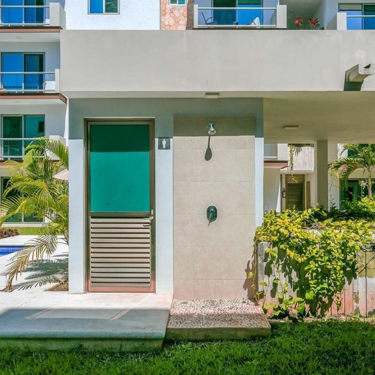 New Apt in Residential Area with Amenities & 24hr Security - Apartment - 33
