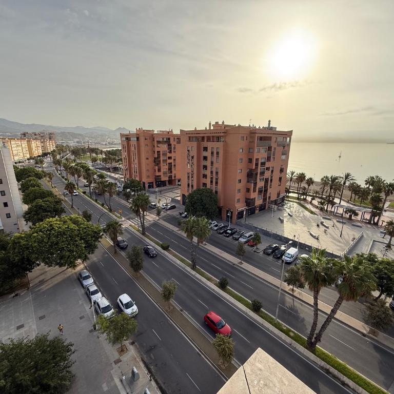 Atico Mirador Paseo Antonio Banderas primera linea de playa y piscina - Two-Bedroom Apartment - 37