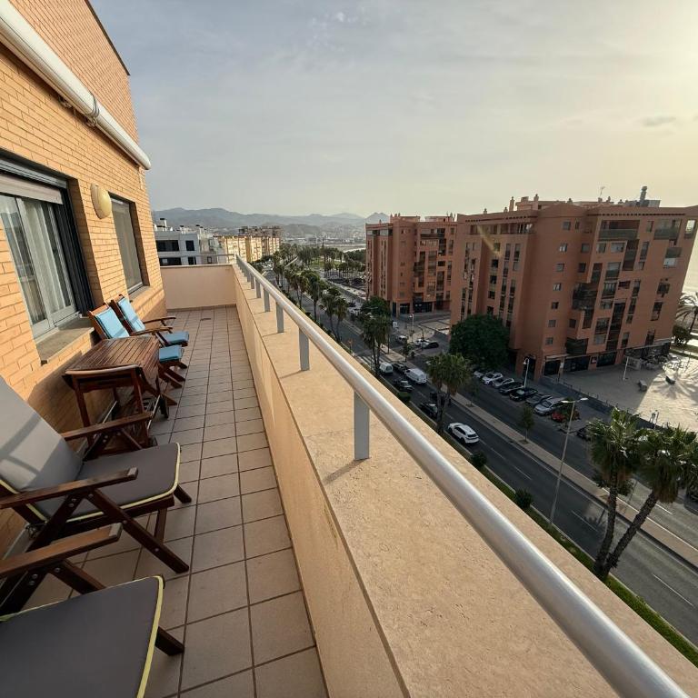 Atico Mirador Paseo Antonio Banderas primera linea de playa y piscina - Two-Bedroom Apartment - 39