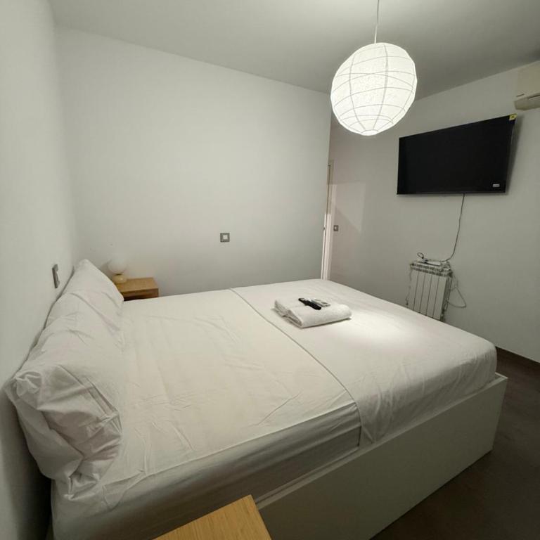 Rooming Madrid Chinatown - Doppelzimmer mit Balkon - 9
