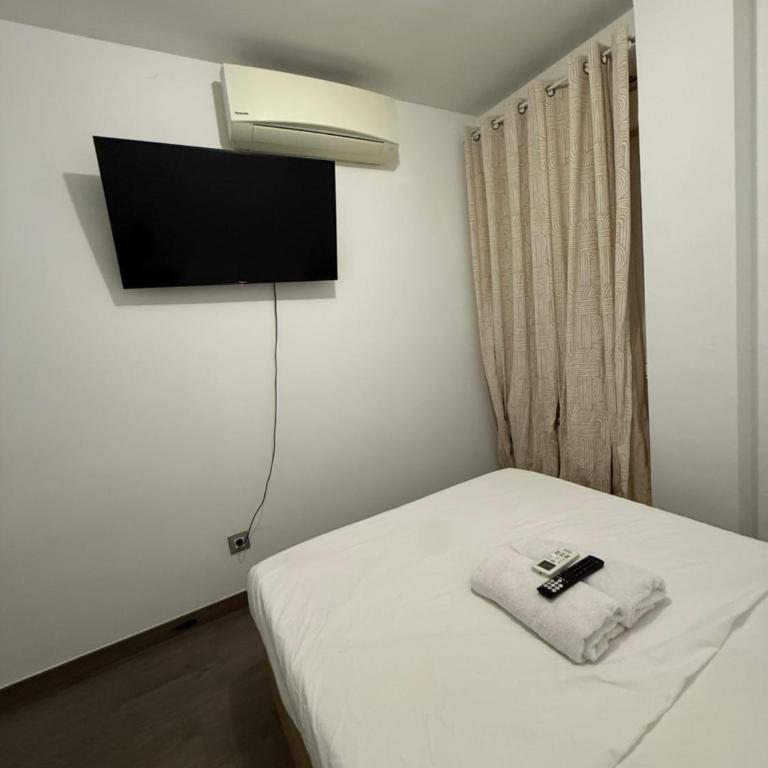 Rooming Madrid Chinatown - Doppelzimmer mit Gemeinschaftsbad - 9