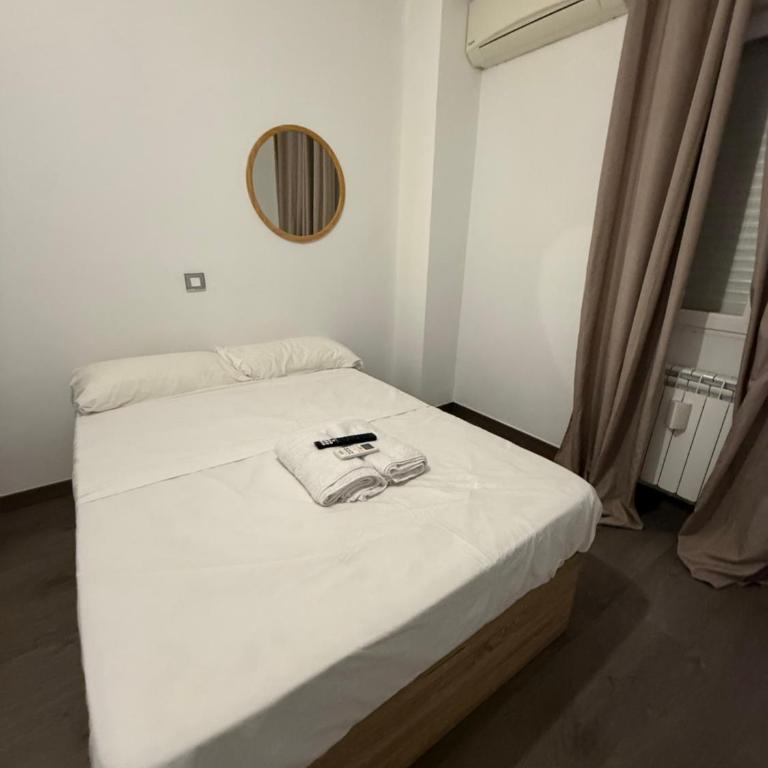 Rooming Madrid Chinatown - Standard Doppelzimmer mit Gemeinschaftsbad - 10