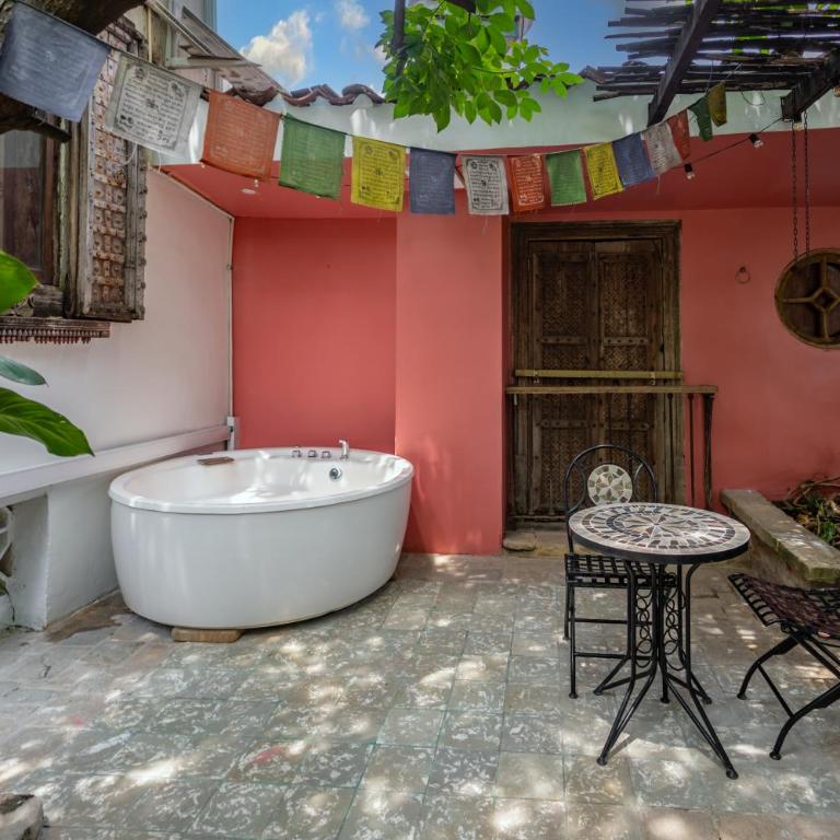 Alko Hotel Casa Nispero - King Suite with Pool View - 2