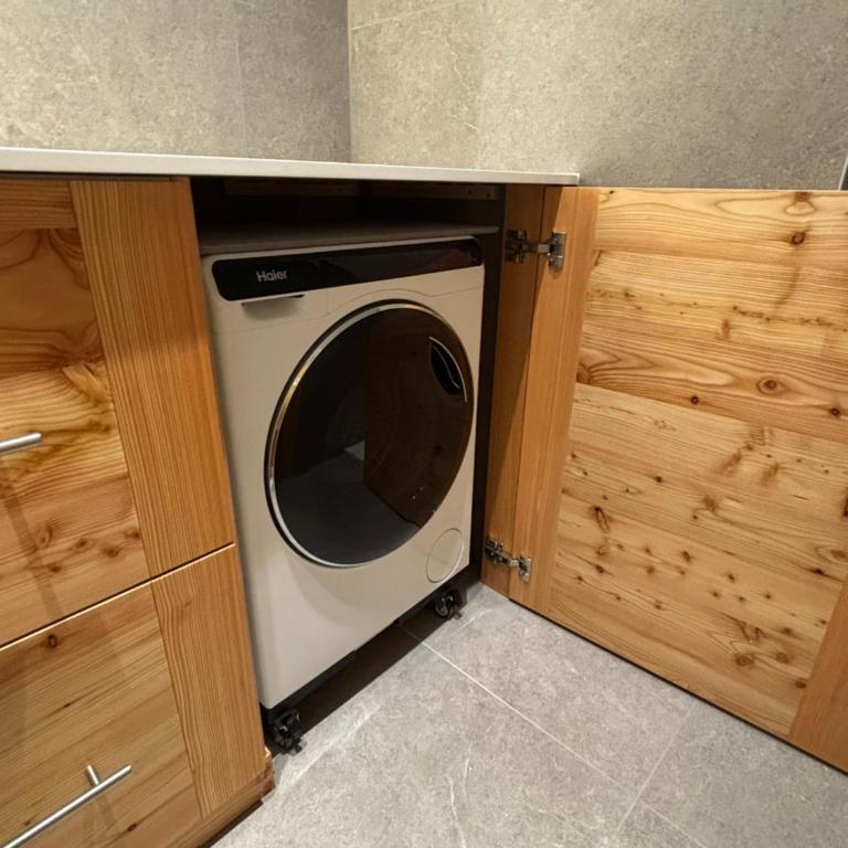 Grand appartement calme avec vue, balcon et parking couvert - One-Bedroom Apartment - 18