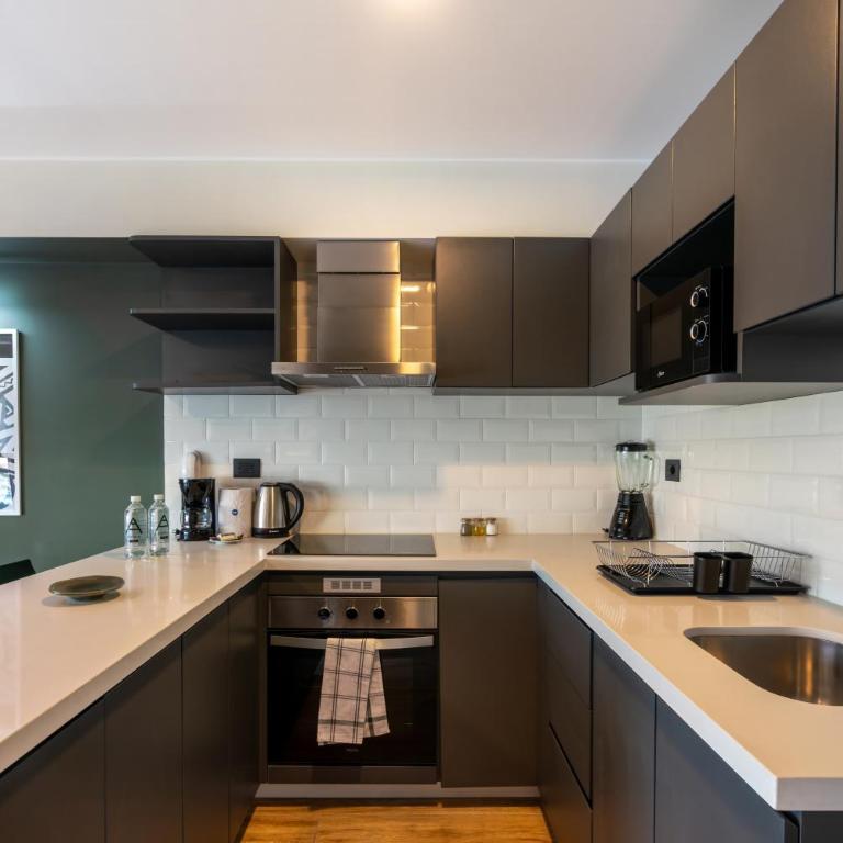 Executive Canaval y Moreyra 185 Residences by Geko - Loft - 8