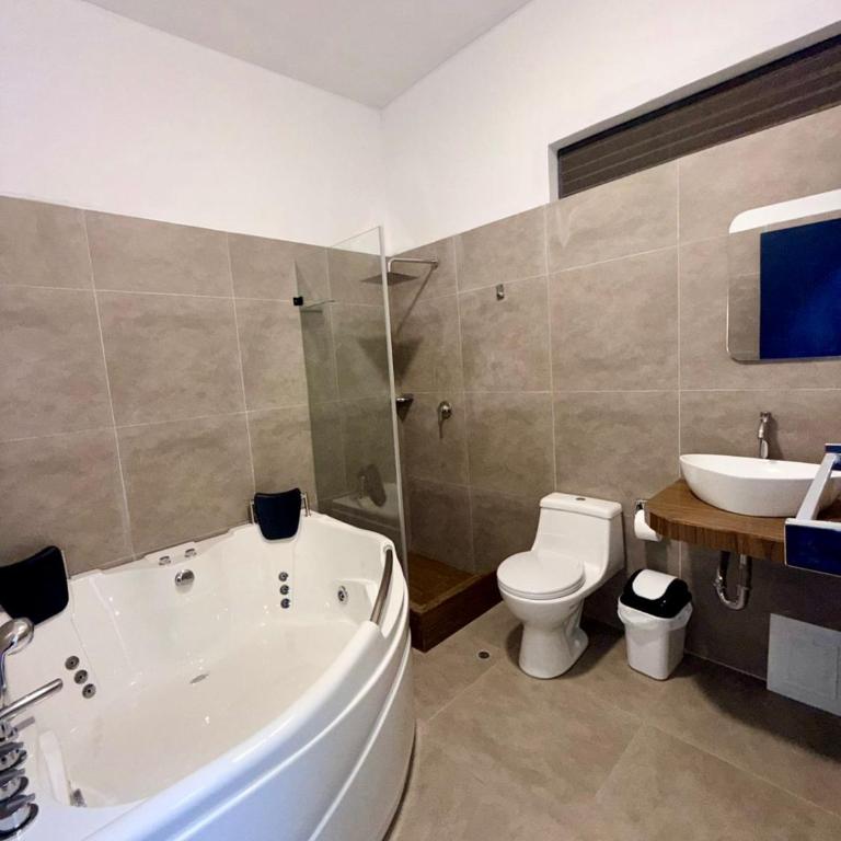 Hotel Luna Nueva - Habitación Doble Deluxe con balcón - 3
