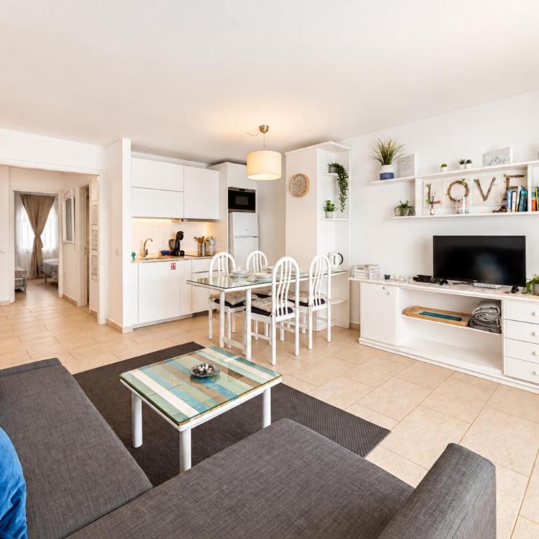 Apartamento Perla en Costa Teguise de Lanzarote con piscina, parking privado y playa cercana - Apartamento de 1 dormitorio - 6