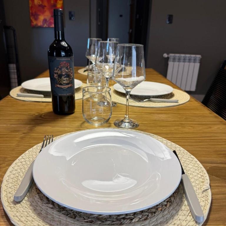 Excelente departamento en Luján de Cuyo - Apartamento de 2 dormitorios - 2