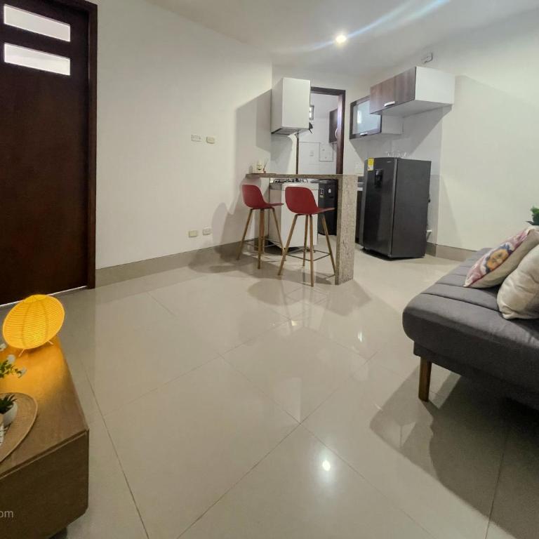 Apto Estudio Zona top Toscana CC Guacarí - One-Bedroom Apartment - 3