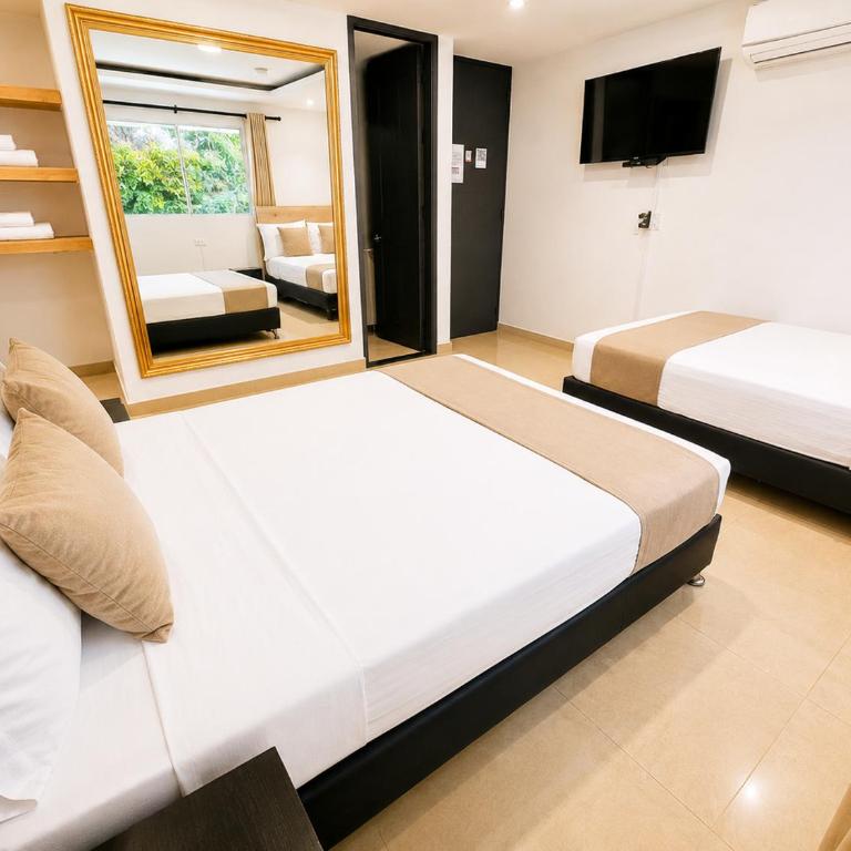 Hotel Med 33 - Triple Room - 5