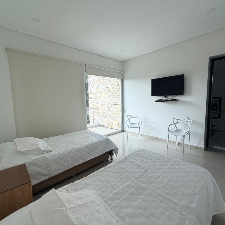 Casa campestre condominio Lagos del peñón - Casa de 5 dormitorios - 24