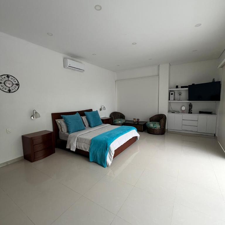 Casa campestre condominio Lagos del peñón - Casa de 5 dormitorios - 14