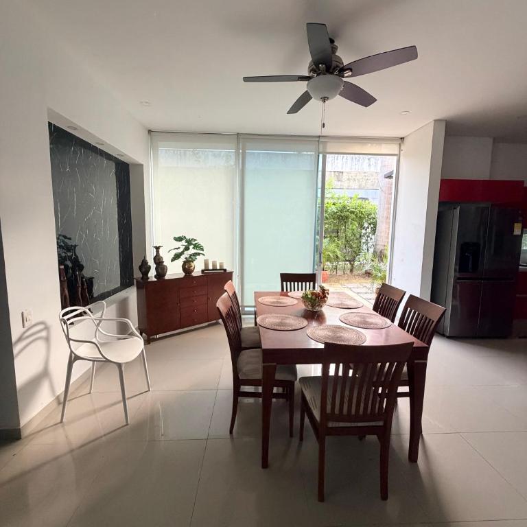Casa campestre condominio Lagos del peñón - Casa de 5 dormitorios - 6