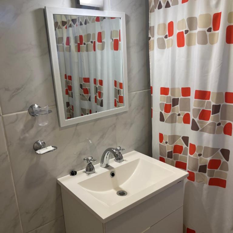 Alquila en Sierra de la Ventana - Casa con 1 dormitorio - 6