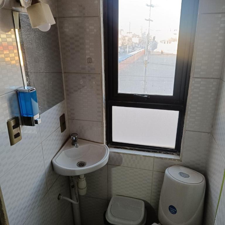 Hostal Cáceres - Double Room with Private Bathroom - 11