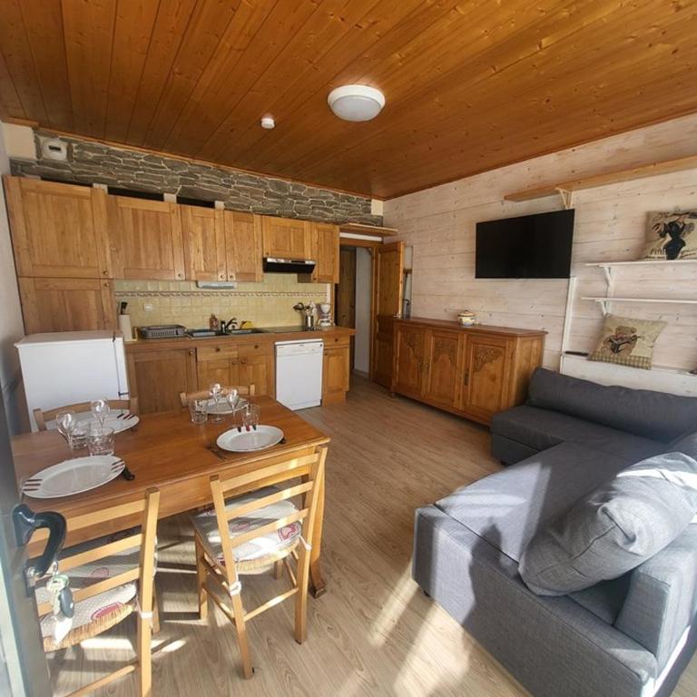 Studio centre Montgenèvre, parking inclus - Studio - 2