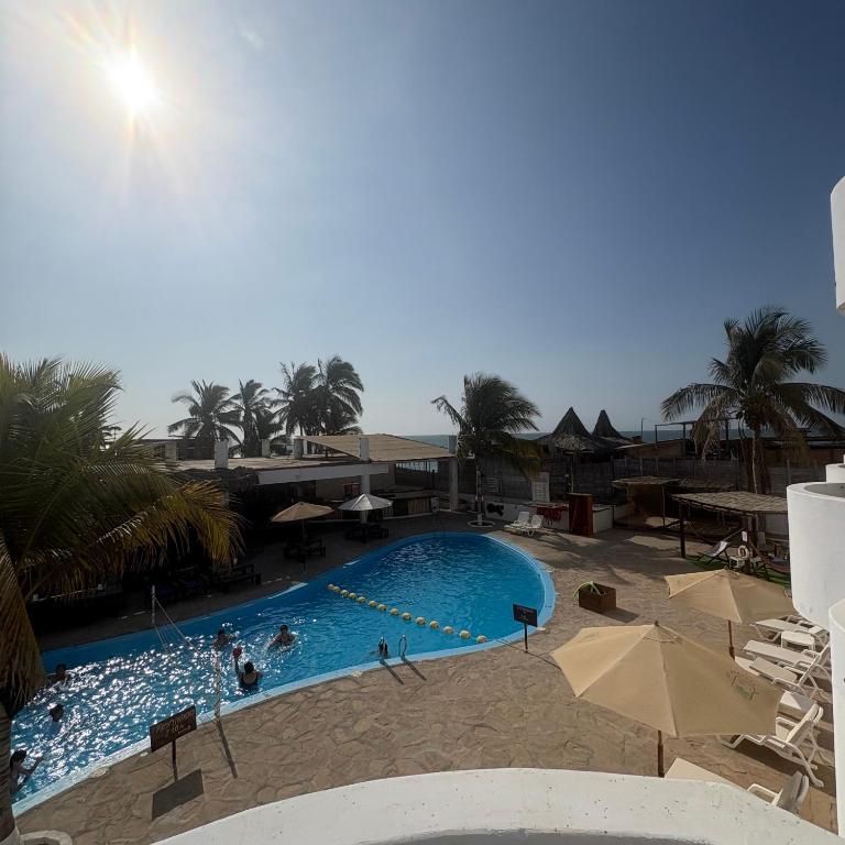 Loki Mancora Hotel - Twin Room with Pool View with Terrace - 4