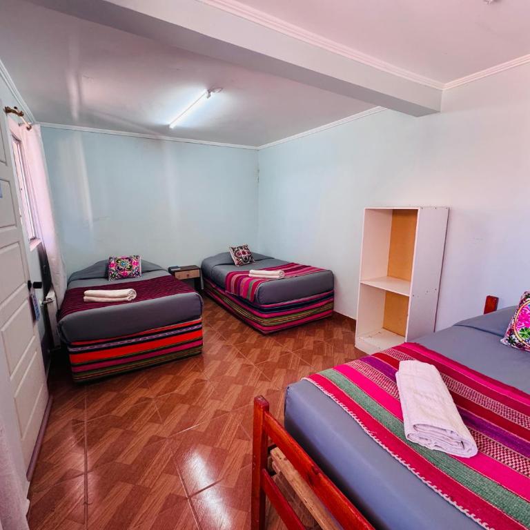 Hostal El Amigo Lucho - Habitación Triple con baño privado - 7