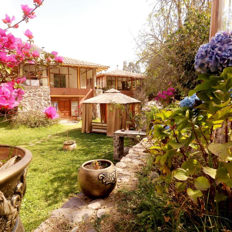 Villa en Valle Sagrado, vistas a la Catarata, Montañas, con Jacuzzi y Sauna - Three-Bedroom Villa - 59
