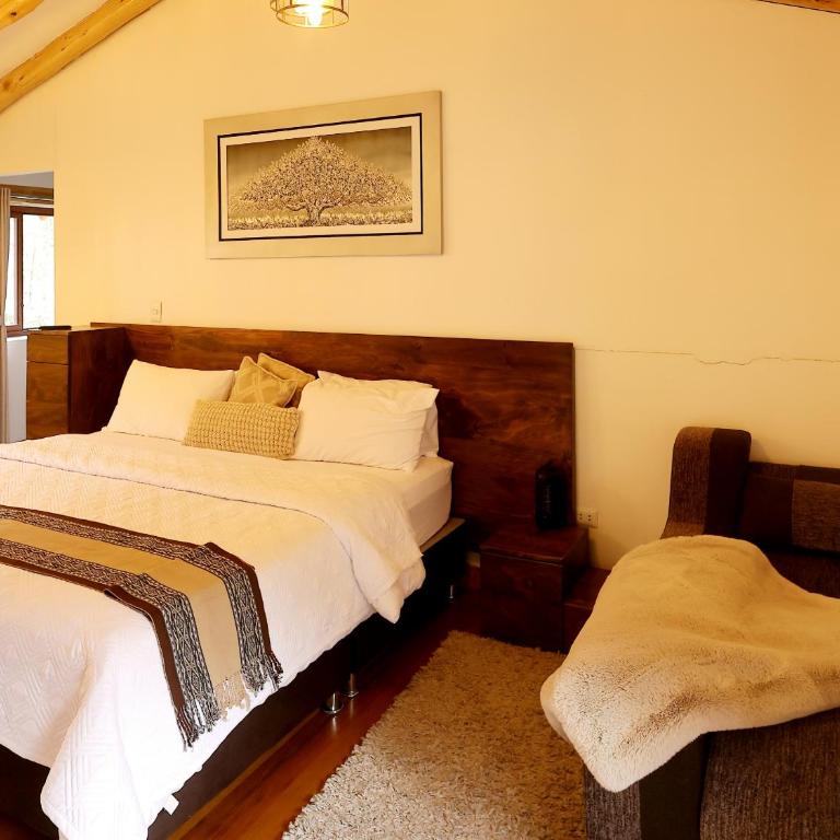 Villa en Valle Sagrado, vistas a la Catarata, Montañas, con Jacuzzi y Sauna - Three-Bedroom Villa - 61