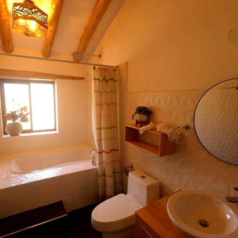 Villa en Valle Sagrado, vistas a la Catarata, Montañas, con Jacuzzi y Sauna - Three-Bedroom Villa - 67
