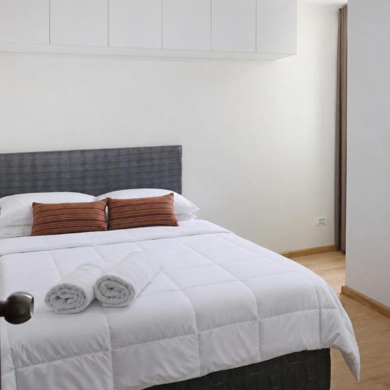 Luxury Apartment 90 m, 4 beds, Terrace and Garage - Apartment - 36