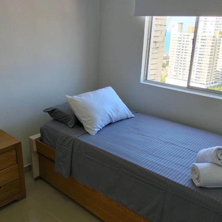 Apartamento en Torices Piso 25R - Cartagena - Playa cerca al Mar con piscina y Excelente vista - Two-Bedroom Apartment - 17