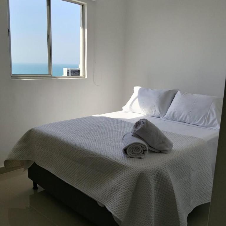 Apartamento en Torices Piso 25R - Cartagena - Playa cerca al Mar con piscina y Excelente vista - Two-Bedroom Apartment - 25