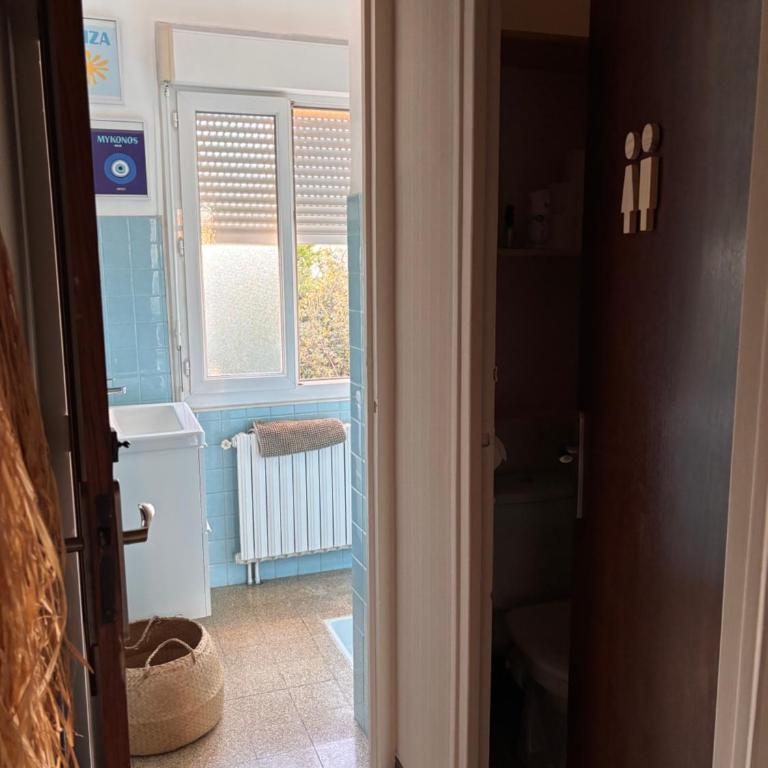Appartement calme et lumineux, cour extérieure, petits déjeuners sur demande - proche Gare et Centre - Appartement 2 Chambres - 21