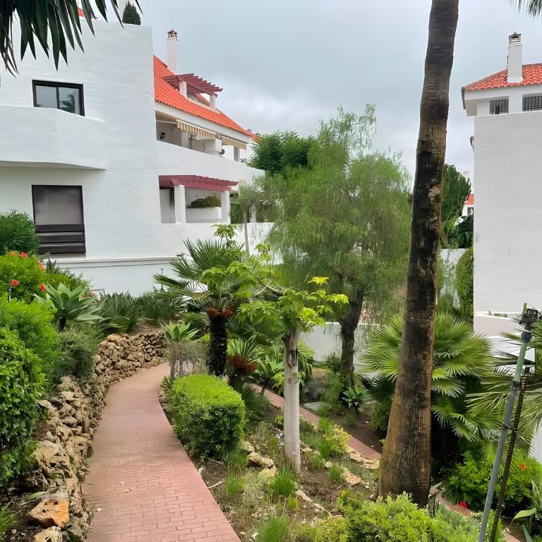 Puerto Banus La Maestranza - Deluxe-Apartment mit 2 Schlafzimmern und Gartenblick - 31