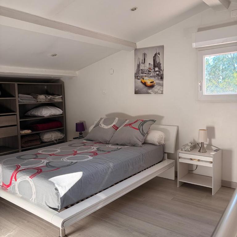 Large, bright loft with mezzanine - Appartement 1 Chambre - 20