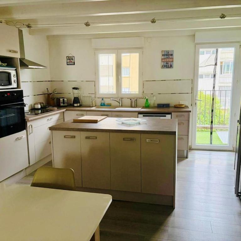 Large, bright loft with mezzanine - Appartement 1 Chambre - 21
