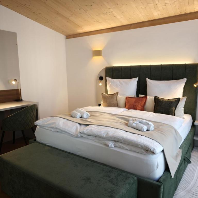 Homely Stay City Apartments - Deluxe Studio mit Kingsize-Bett - 1