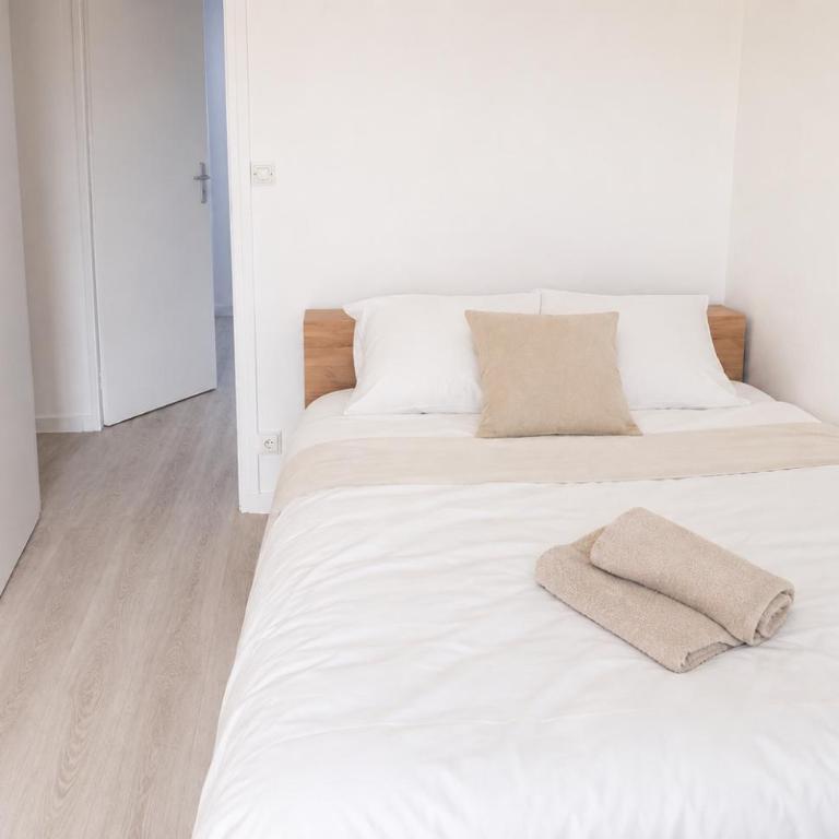 Location 24h Le Mans - One-Bedroom Apartment - 1