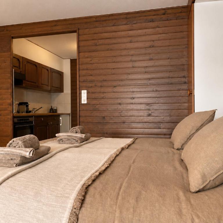 Cozy Alpine Studio in Leukerbad with Mountain View - Estudio con terraza - 9