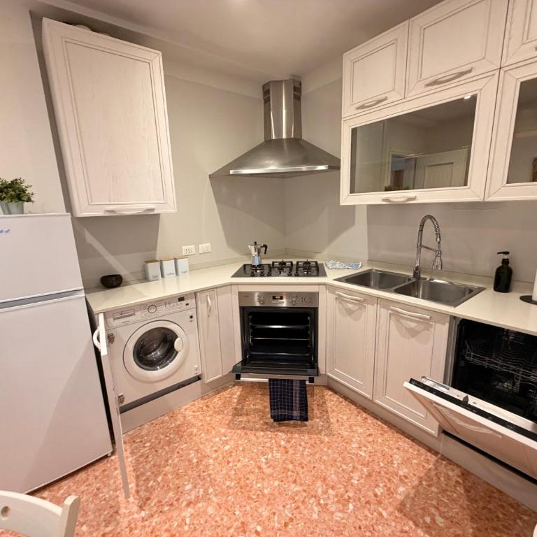 Venetian Casino Flats by Fenix - Two-Bedroom Apartment with Terrace - 16