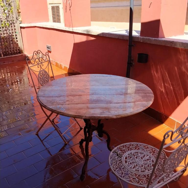 Room 94 Luxury - Doppelzimmer mit Terrasse - 3